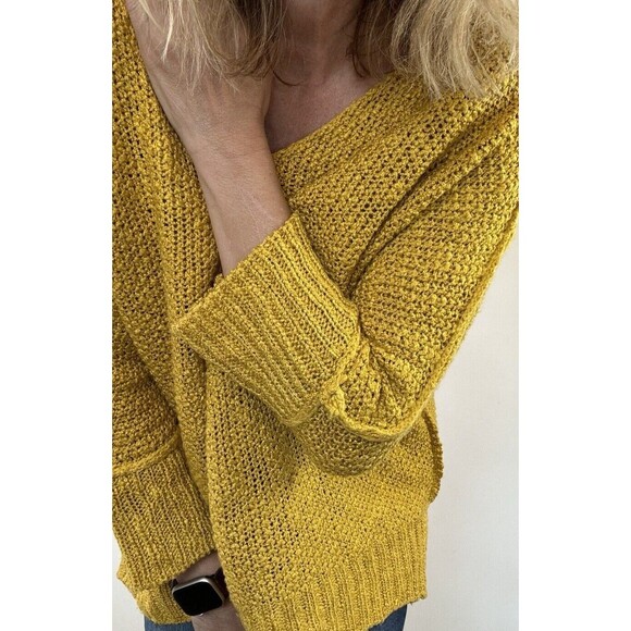 Soft Chunky Knit Oversize Dolman Sleeve Cozy Comfy Versatile Sweater Med/Large - Picture 6 of 7